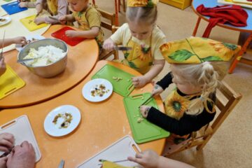 Gaismas darbnīca ar viecākiem “Svečturi Latvijai” 7.grupa “Vāverīte” 10